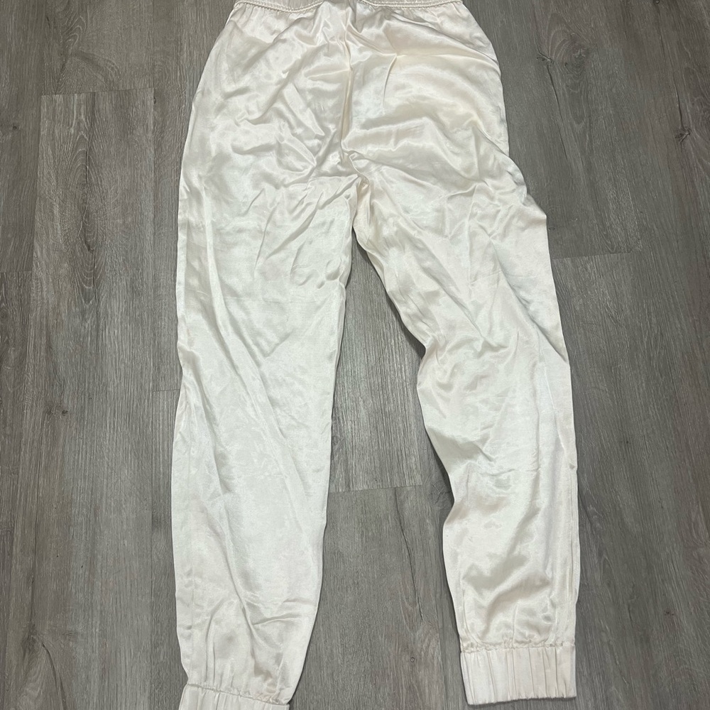 Women’s Zara White Satin Jogger Pants